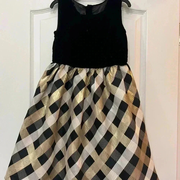 Other - Elegant Black and Gold Plaid Dress